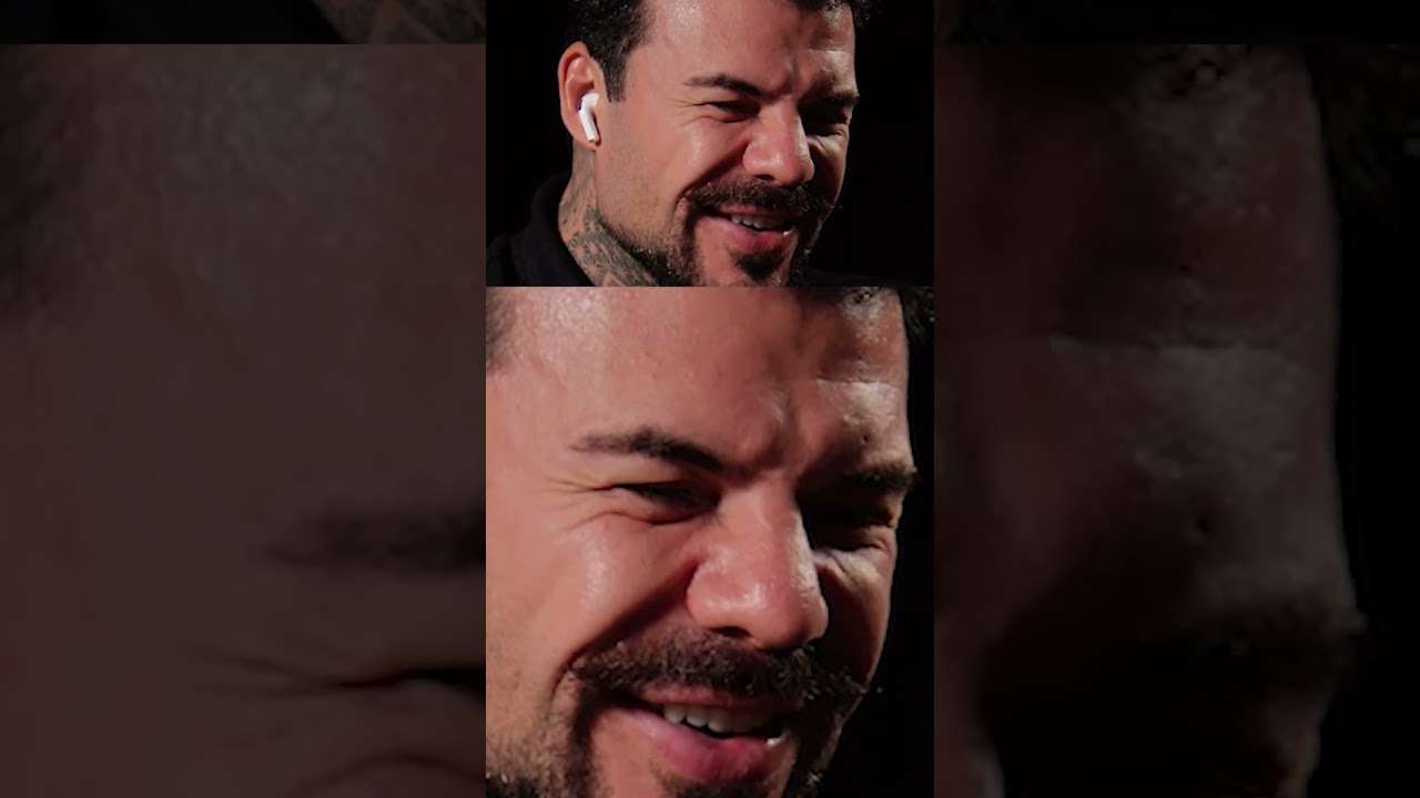 Quando você tá brigado com a mulher e ela quer namorar